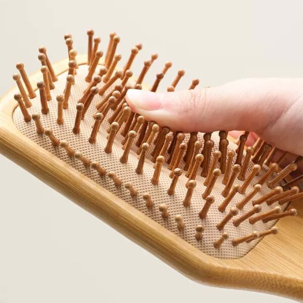 BambooHaven Bamboo Hair Brush - Image 3